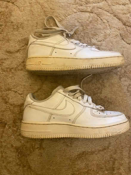 Photo of free Nike trainers size 3 (Handsworth B20) #4