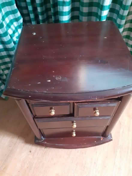 Photo of free Bedside drawers (Wigmore HR6) #3