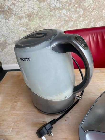 Photo of free Desk lamp, kettle & toastie maker (St Stephens AL3) #4