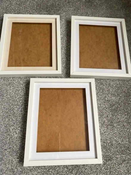 Photo of free 3x white photo frames (Aldershot) #1