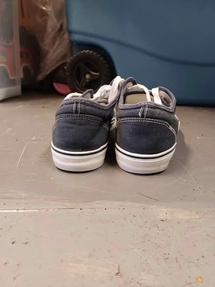 Photo of free Mens size 9 DEK shoes (Aveley RM15) #3