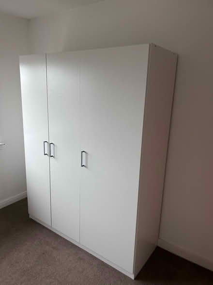 Photo of free Wardrobes and chests of drawers (EH26) #4