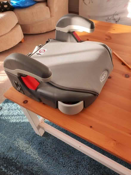 Photo of free Graco booster seat (whyteleafe CR3) #1