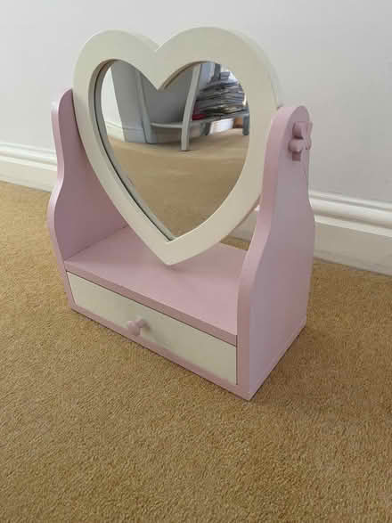 Photo of free Children’s Vanity Unit (Grandborough CV23) #1