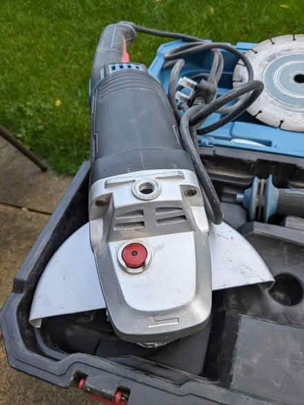 Photo of free Erbauer Angle Grinder/Stone Cutter (Hook RG27) #1