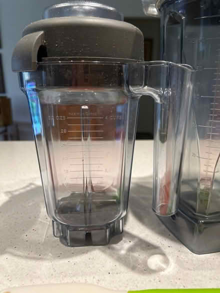 Photo of free Vitamix VM0102 with baskets (Bronx, New York) #4