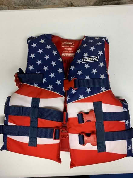 Photo of free Youth life vest 50-90 lbs (Somerville) #1
