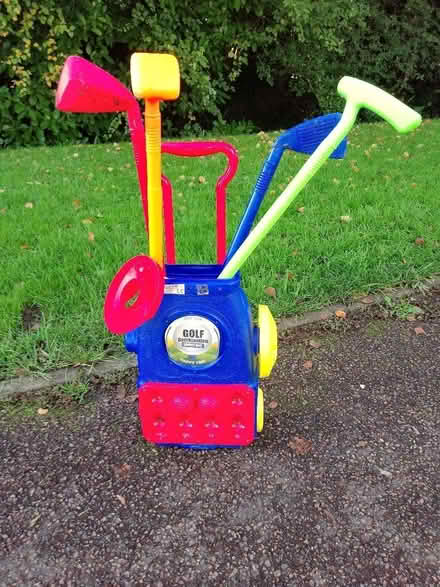 Photo of free Toddlers golf set (Boothgate DE56) #1