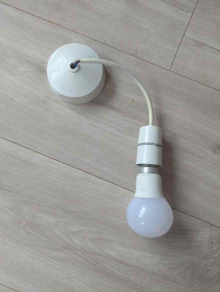 Photo of free Light bulb with fitting (Alexandra Palace N22) #1