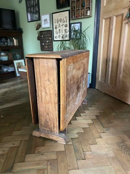 Photo of free Drop leaf/butterfly table (CH44) #1