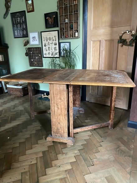 Photo of free Drop leaf/butterfly table (CH44) #2