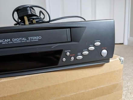 Photo of free Bush VHS Video Recorder (Hook RG27) #2