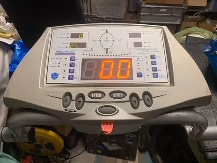 Photo of free Reebok TR2 Premier Run Treadmill (Gosport town PO12) #3