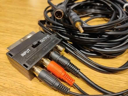 Photo of free A/V cable 2 (Steventon OX13) #1