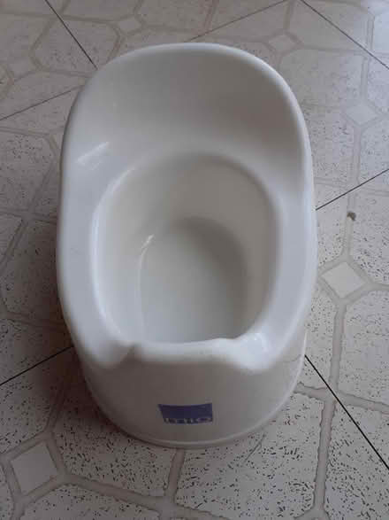 Photo of free Potty (N17/N18 border) #1