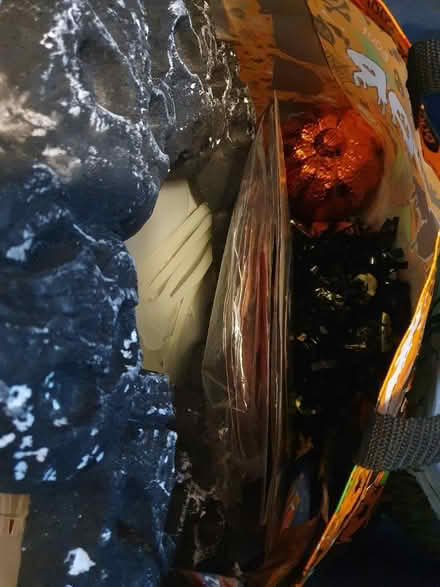 Photo of free Halloween Decorations (Beckton E6) #1