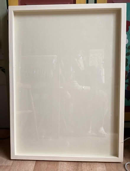 Photo of free Glass display frame (Meersbrook S8) #1