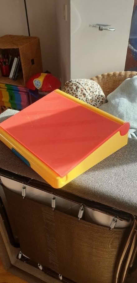 Photo of free Kids magnetic letters and paper (Upper arncott OX25) #3