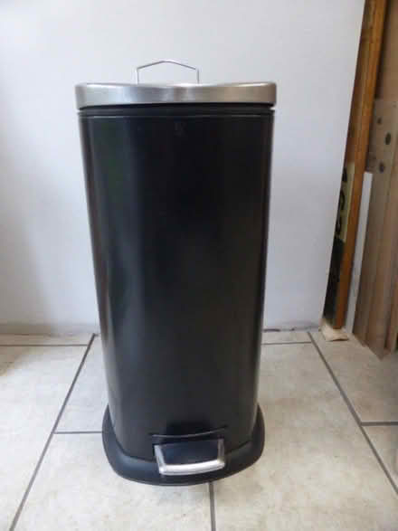 Photo of free 26 litre black pedal bin (Cople MK44) #1