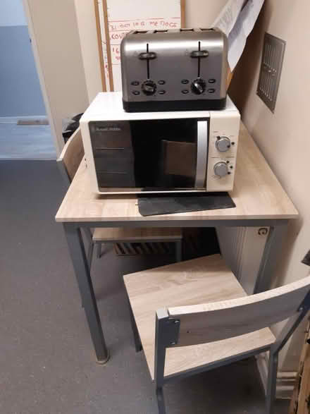 Photo of free Microwave/toaster (Poole/oakdale BH15) #1