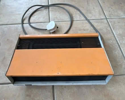Photo of free Belling Tango 2 fan heater (Pontfaen/Forge SY20) #2