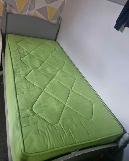Photo of free Single bed (Shrewsbury) #1