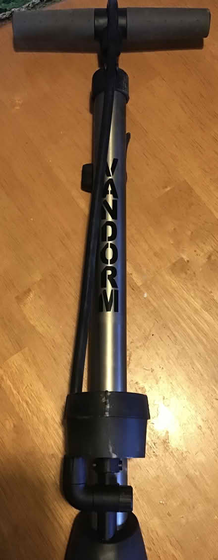 Photo of free Bicycle pump with inbuilt pressure (langdon hills) #2
