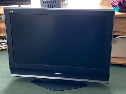 Photo of free Old tv. Not sure if it’s working (Welwyn garden city AL7) #1
