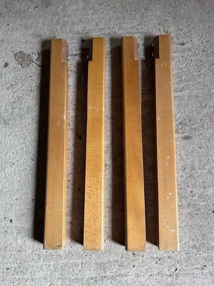 Photo of free Extending dining kitchen table (Penicuik EH26) #1