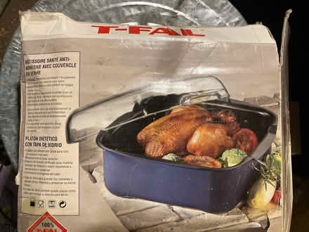 Photo of free Tfal roaster (Nasssu/albany) #1