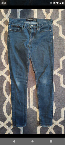 Photo of free Women's pants (23602) #1