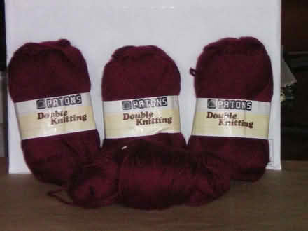 Photo of free yarns bundles (Finch and Brimley) #1