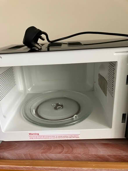 Photo of free Breville Microwave (Wheatley Hills Doncaster) #3