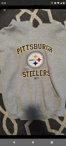 Photo of free Steelers hoodie size medium (23602) #1