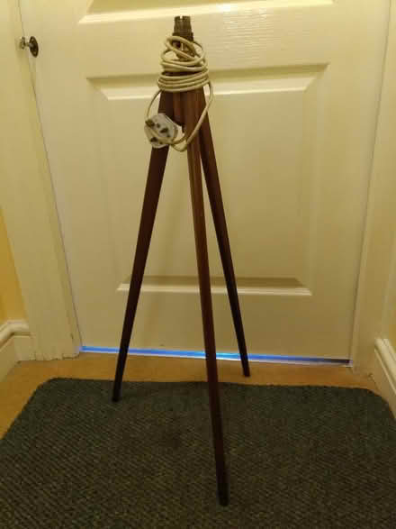 Photo of free Tripod lamp base (Beckenham BR3) #1