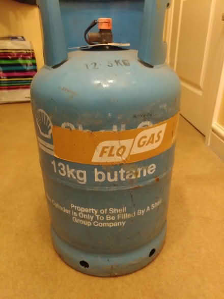 Photo of free Butane (calor gas) cylinder - probably empty (Beckenham BR3) #1