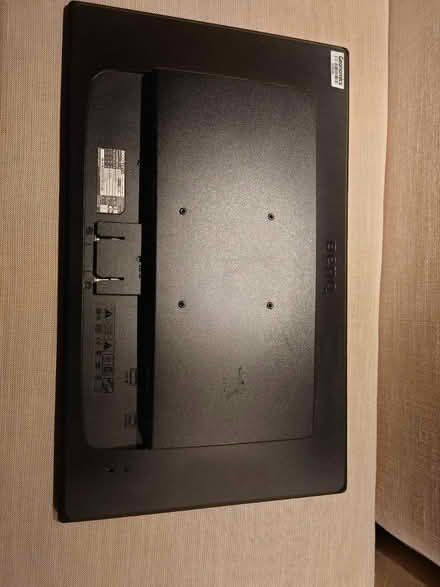 Photo of free BenQ 24" monitor (SE24) #2