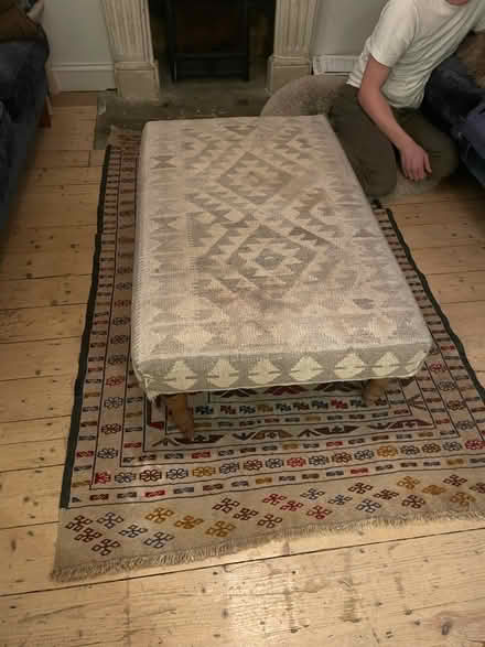 Photo of free Ottoman - broken leg (Stoke Newington N16) #1