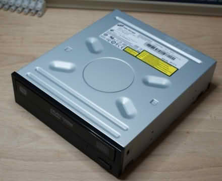 Photo of free DVD writer (Quarriers Village PA11) #1