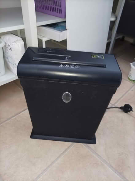 Photo of free Paper shredder (Spring Grove TW7) #1
