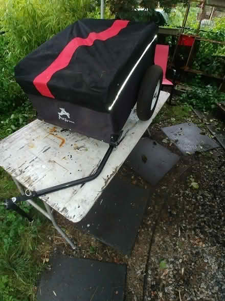 Photo of free Heavy duty bicycle trailer (East Hastings) #4