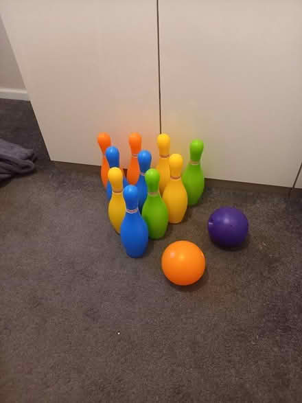 Photo of free Kids bowling set (North Tonbridge TN10) #1