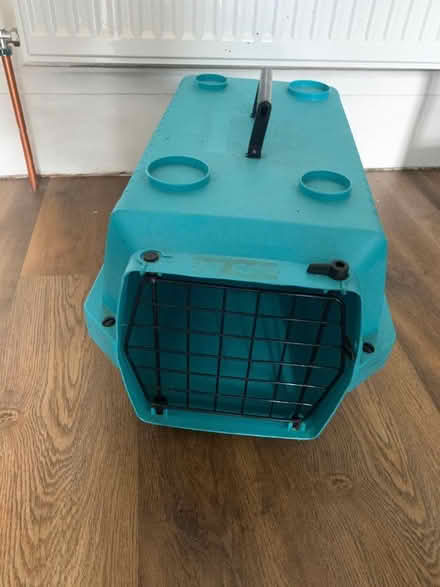 Photo of free Pet carrier (Common Edge FY4) #1