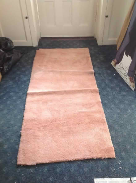 Photo of free Old carpet offcuts (Dysart KY1) #1