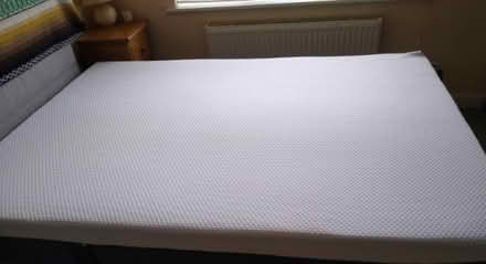 Photo of free Emma Hybrid Premium double mattress (Pilton EX4) #1
