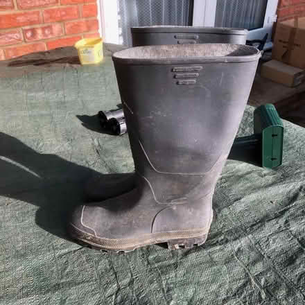Photo of free Wellington Boots Size 8 in good condition. (Hazlemere HP15) #3