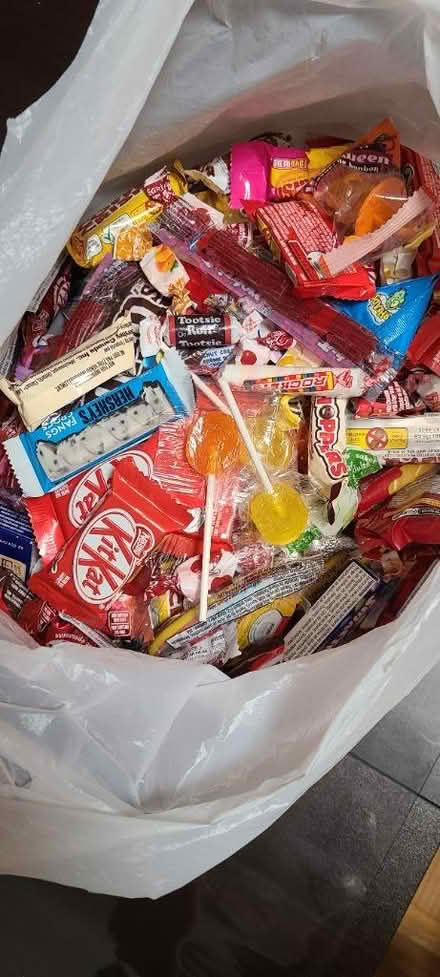 Photo of free Halloween candy (Mavis and Rathburn) #2