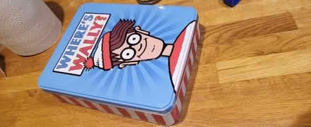 Photo of free where's wally tin box (IP4) #1