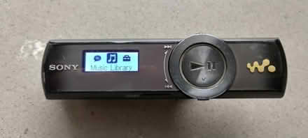 Photo of free Sony NWZ-B173 MP3/WMA Walkman (Brookhouse LA2) #1