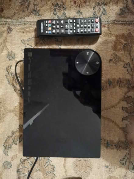 Photo of free Samsung dvd player (IP7) #1